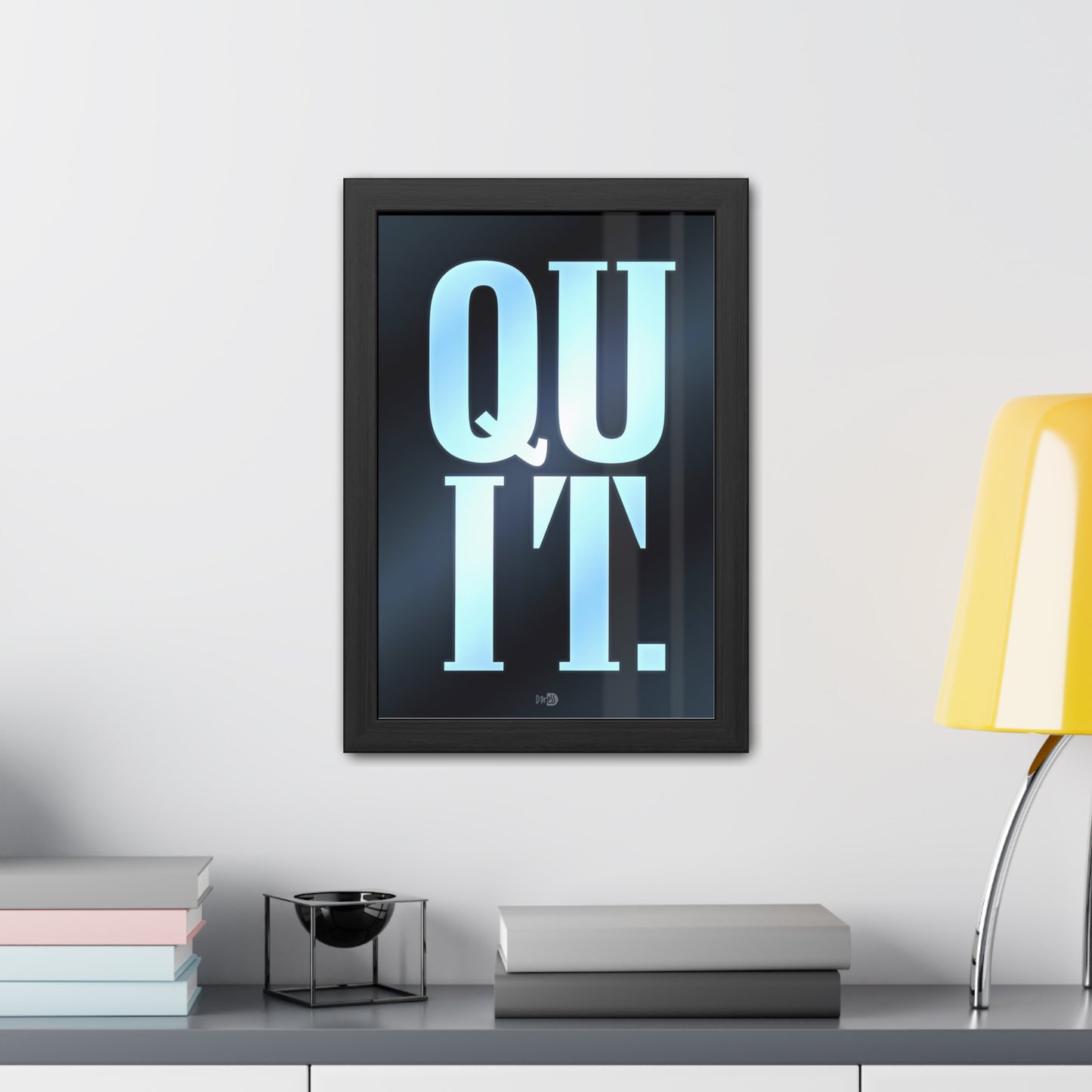 Quit - Military Font